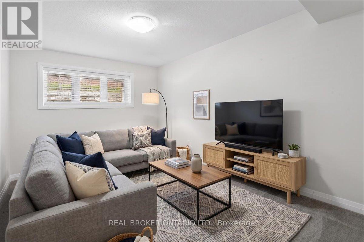 Townhouse at 24 MORRISON ROAD, Kitchener