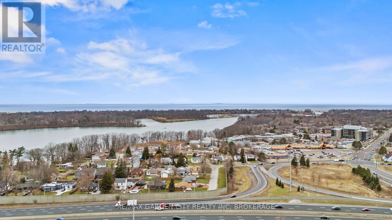 Detached at 1 GLADMAN AVENUE, St. Catharines
