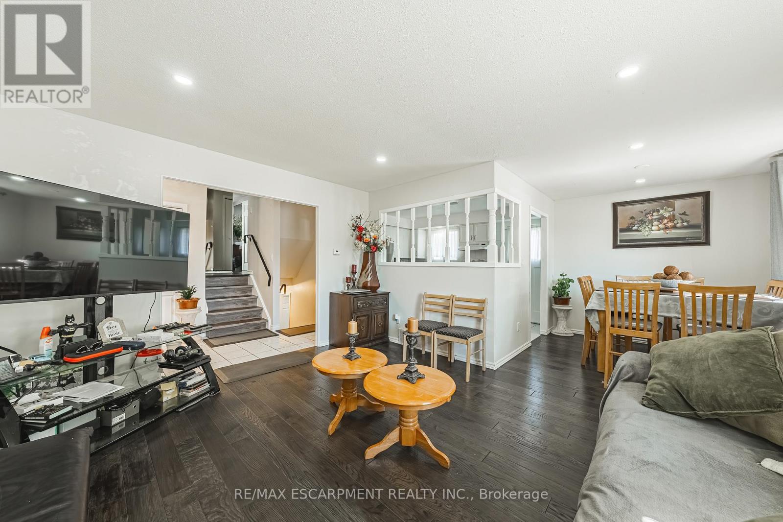 Detached at 235 LARCH STREET, Hamilton