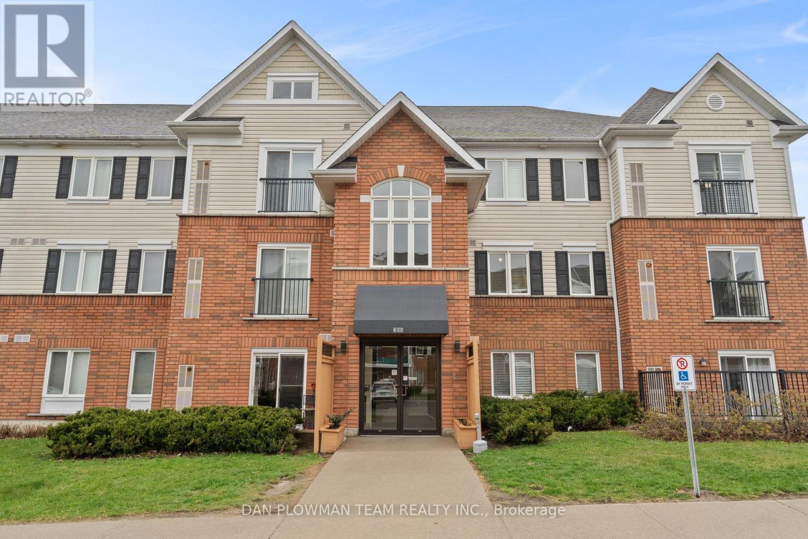 Apartment at 209 - 306 SPILLSBURY DRIVE, Peterborough (Otonabee Ward 1)