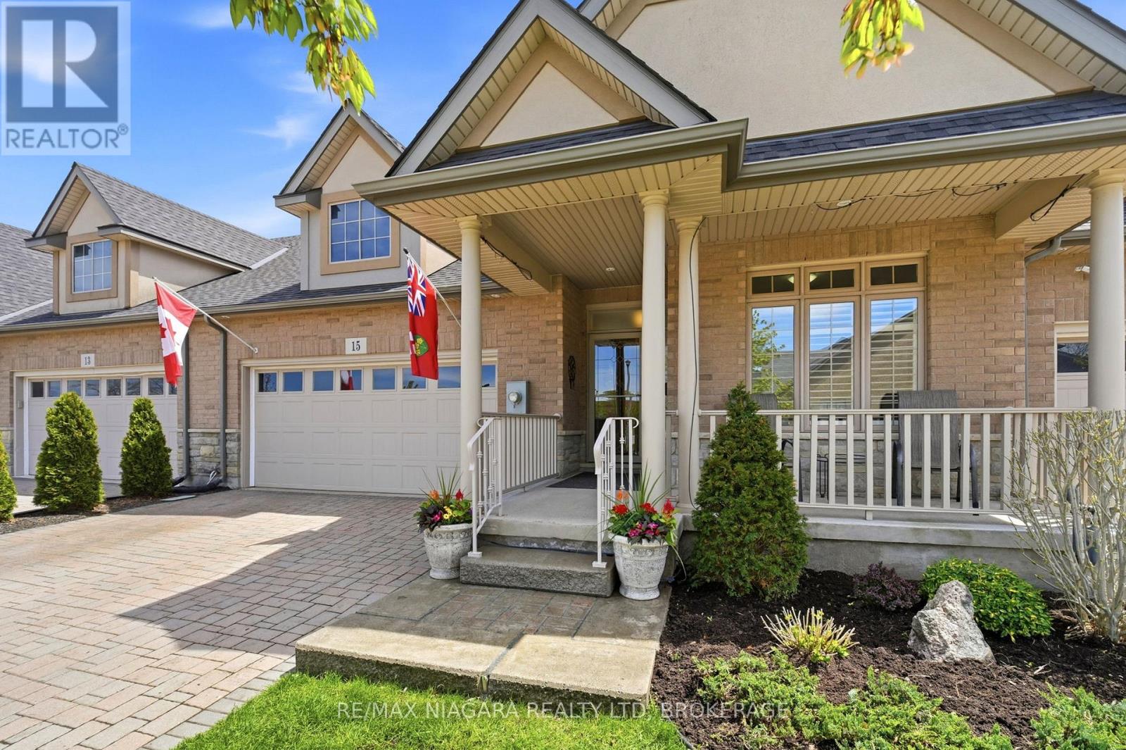 Townhouse at 15 TRENT COURT, St. Catharines (Rykert/Vansickle)