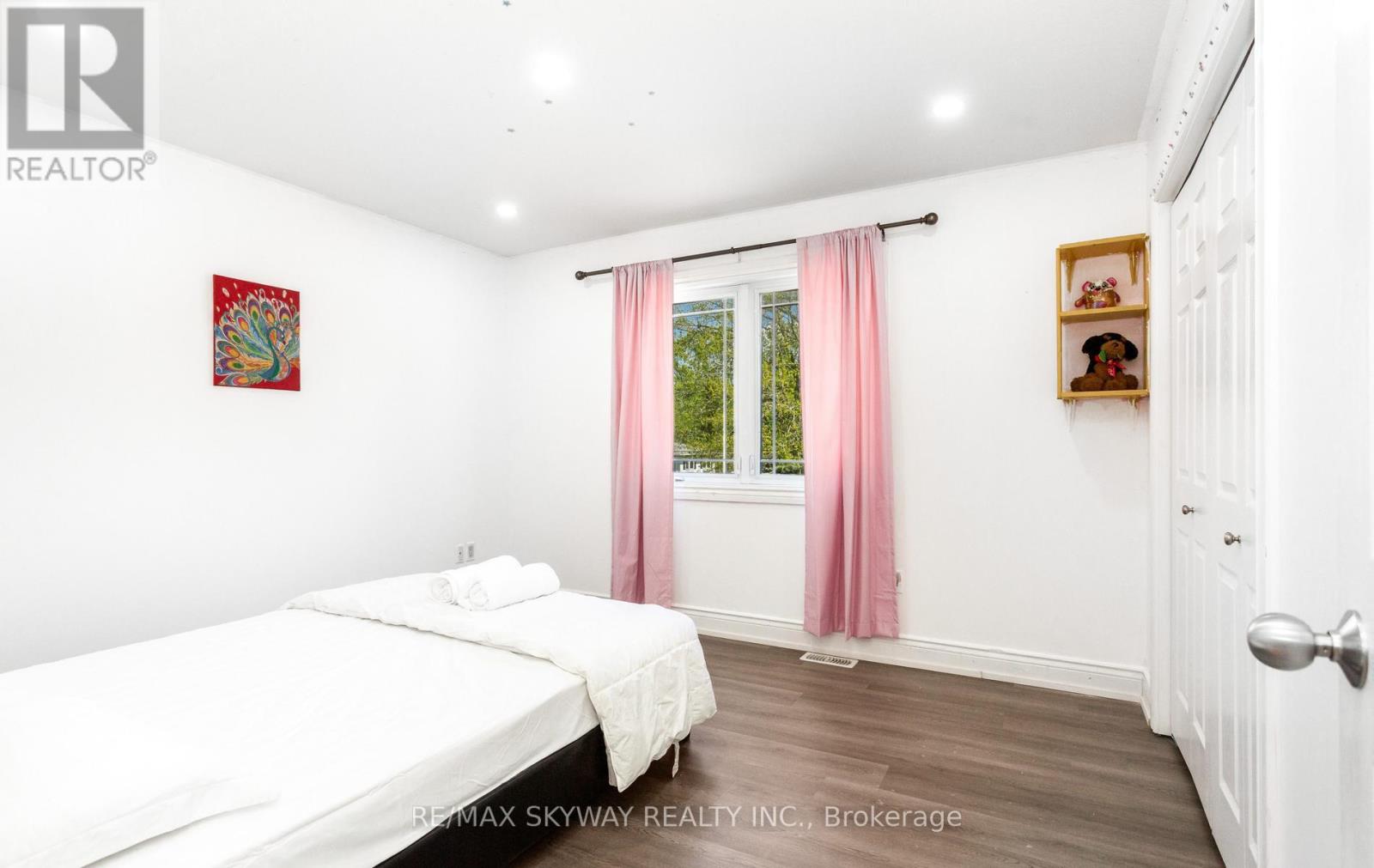 Detached at 8046 BEAVERDAMS ROAD, Niagara Falls