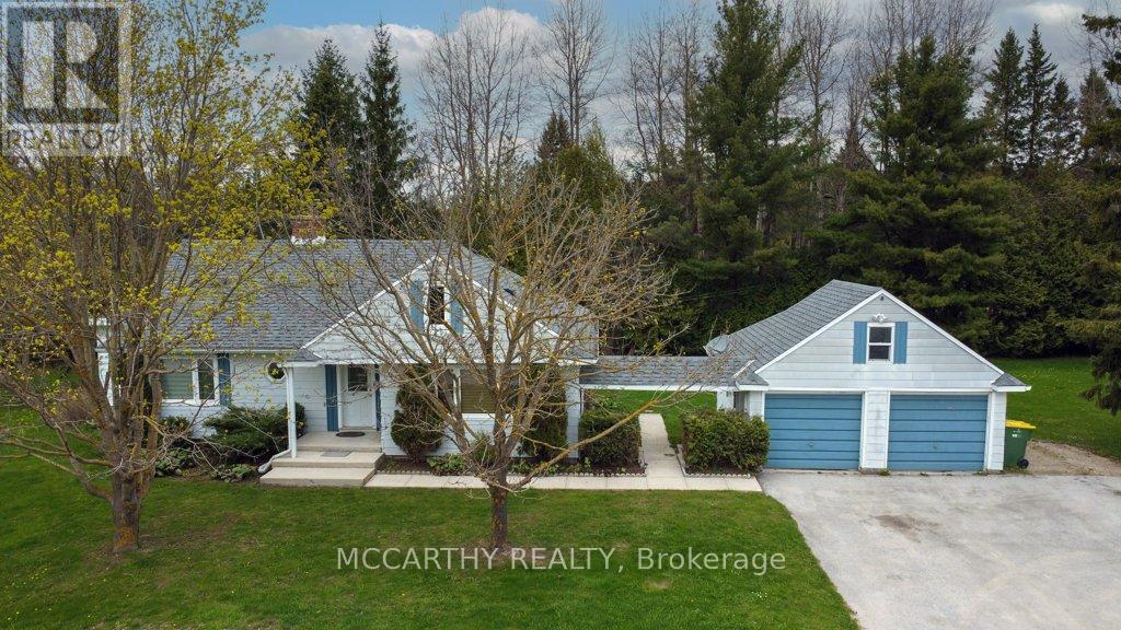 Detached at 407113 GREY RD 4 ROAD, Grey Highlands