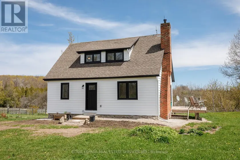 Detached at 58111 12TH LINE, Meaford