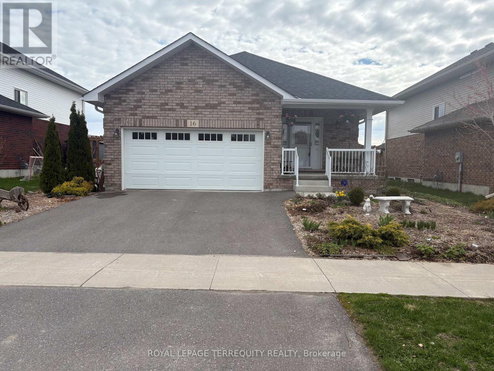 Detached at 16 ETHAN LANE, Asphodel-Norwood
