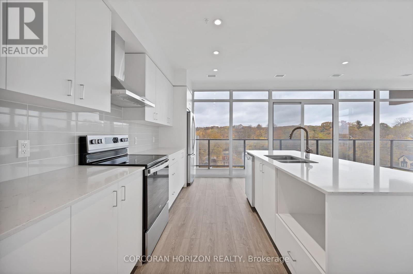Apartment at 901 - 50 GRAND AVENUE S, Cambridge
