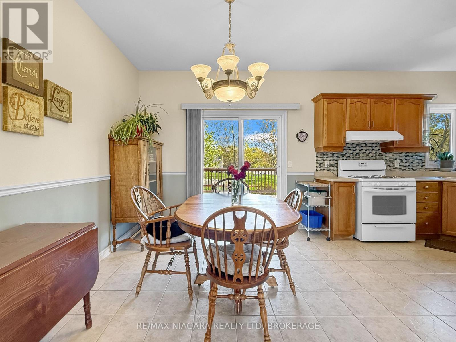 Detached at 3561 CARVER STREET, Fort Erie