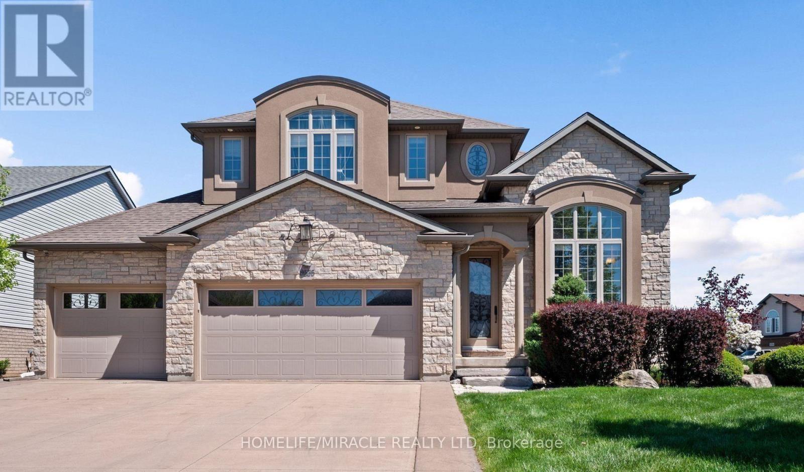 Detached at 8535 FORESTVIEW BOULEVARD, Niagara Falls (Forestview)