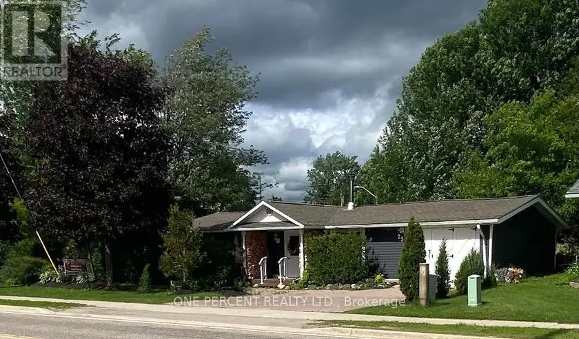Detached at 25 WELLINGTON STREET, Bracebridge