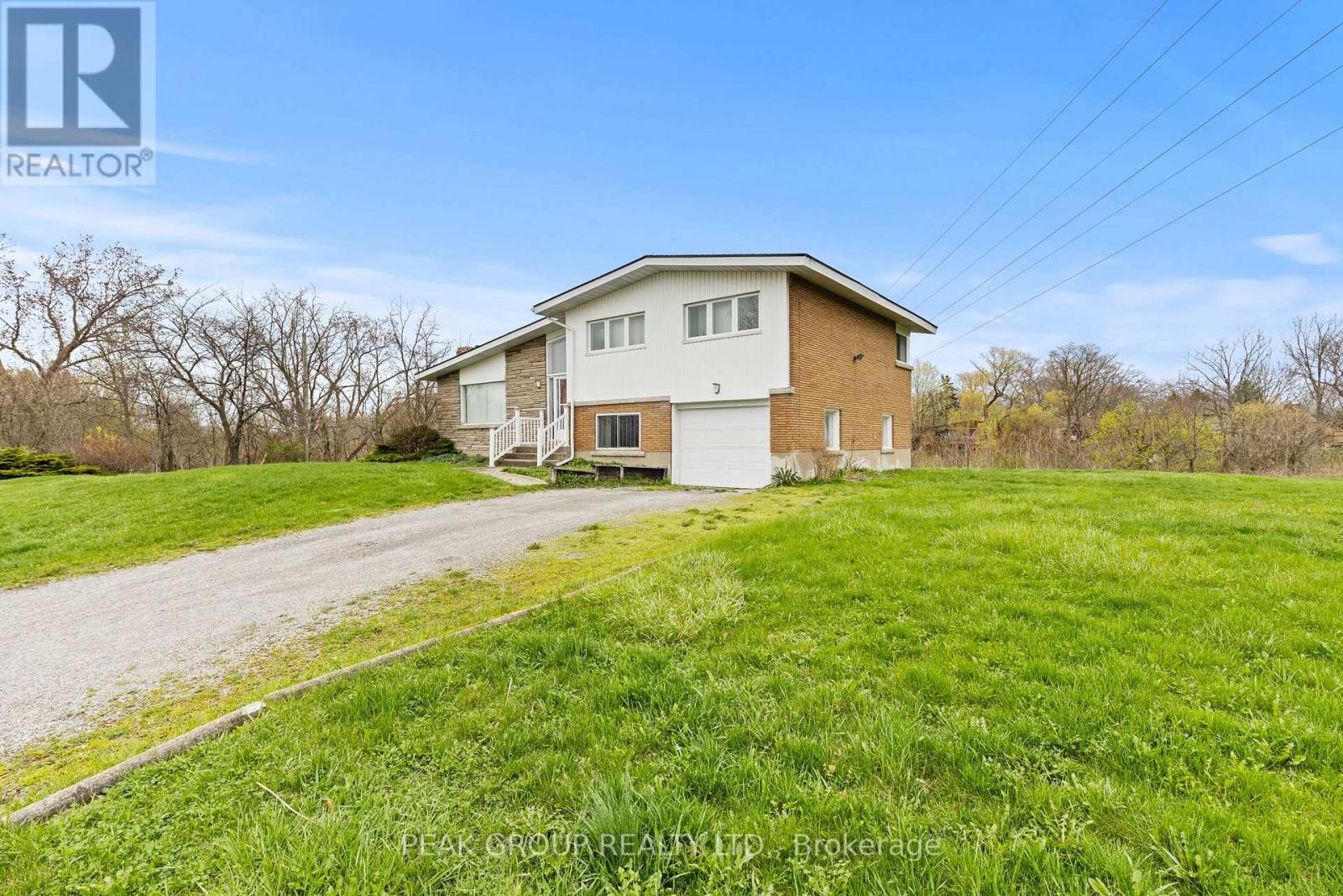 Detached at 73 RIVERVIEW BOULEVARD, St. Catharines (Glendale/Glenridge)