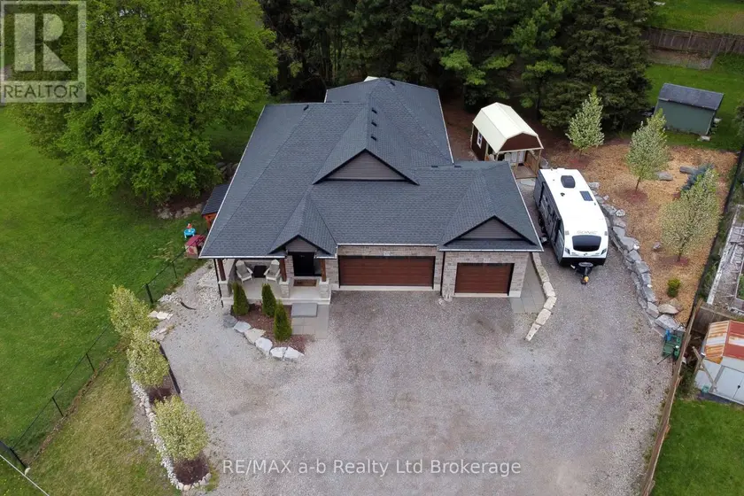 Detached at 305 ROBINSON STREET, Woodstock