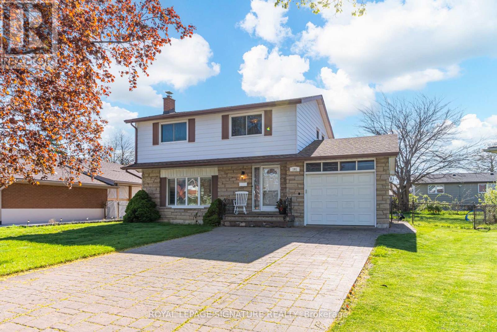 Detached at 161 GREENFORD DRIVE, Hamilton (Corman)