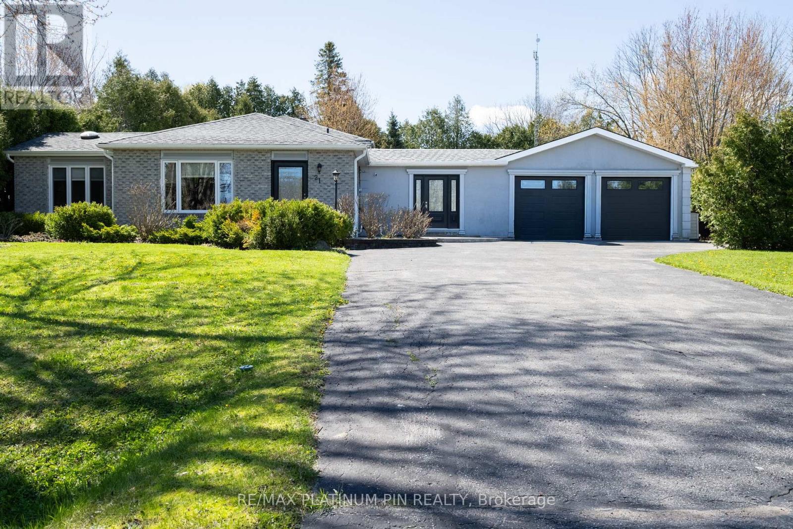 Detached at 21 LONGFIELD DRIVE, Kawartha Lakes (Manvers)
