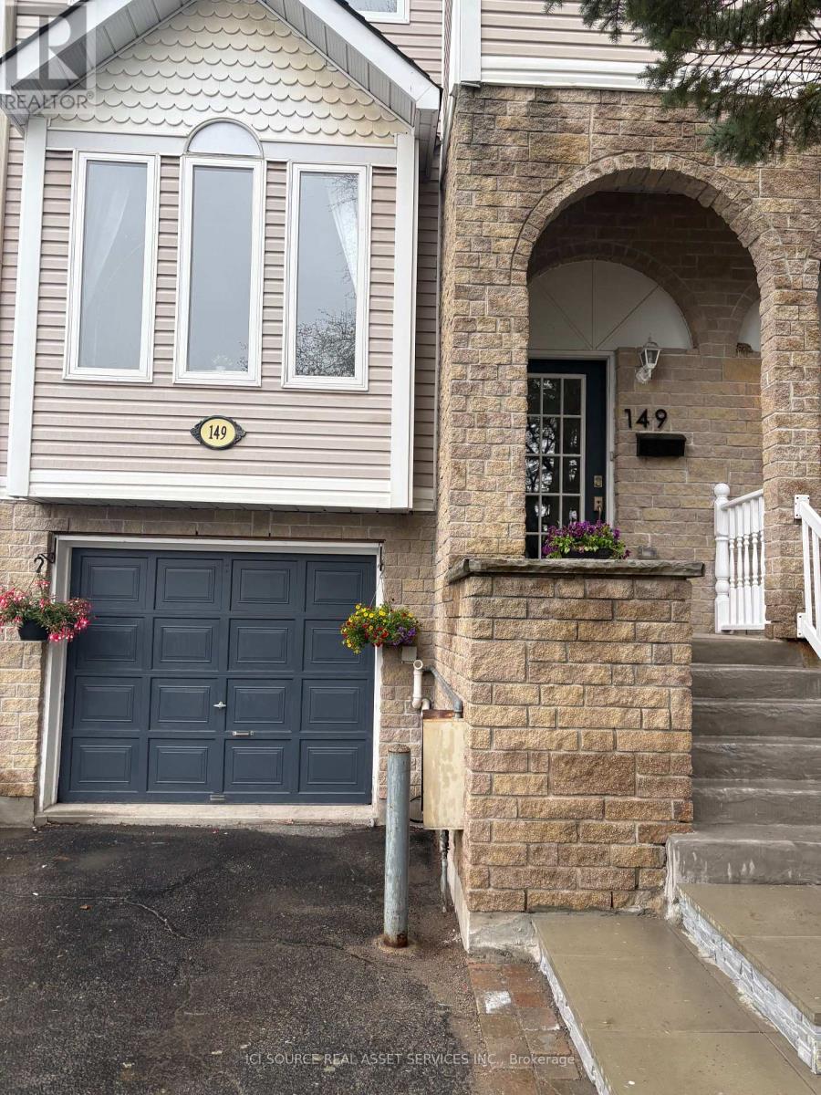 Townhouse at 149 WOODGATE WAY, Ottawa