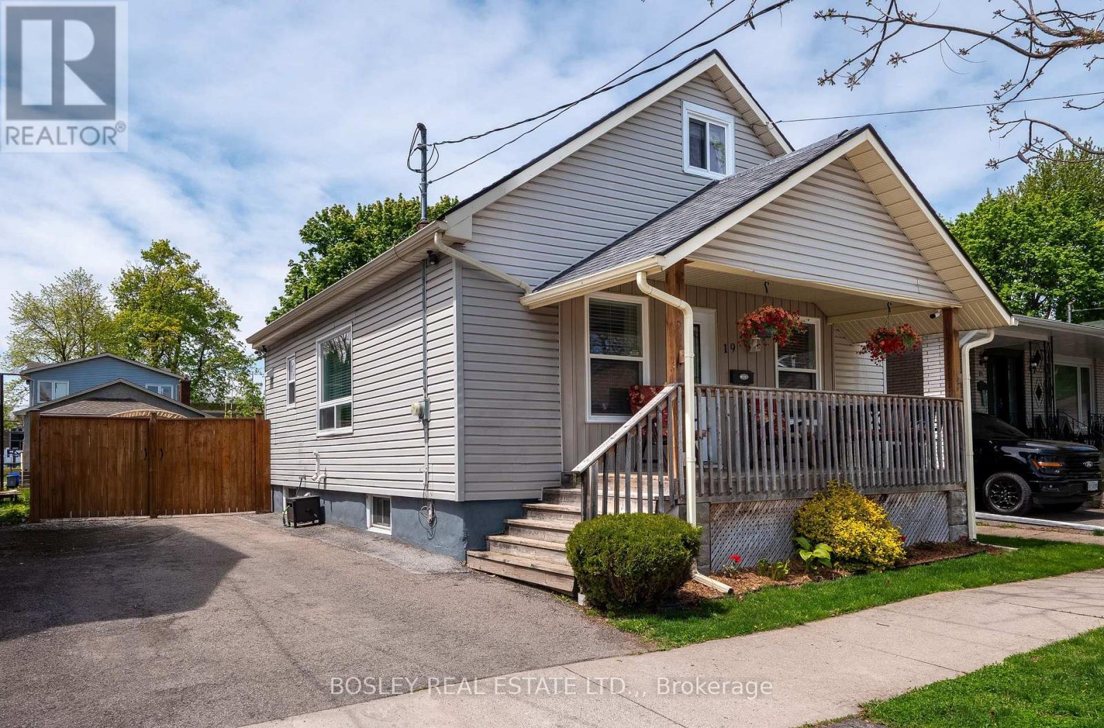 Detached at 19 WATER STREET, St. Catharines (Downtown)