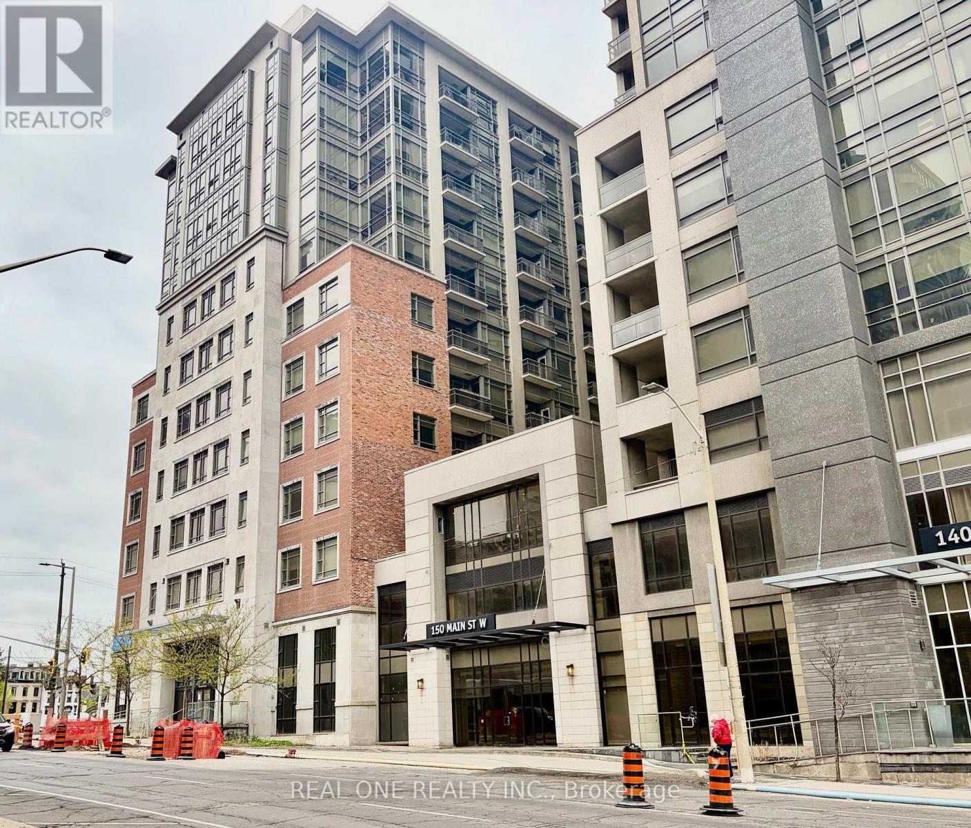 Apartment at 808 - 150 MAIN STREET, Hamilton (Central)