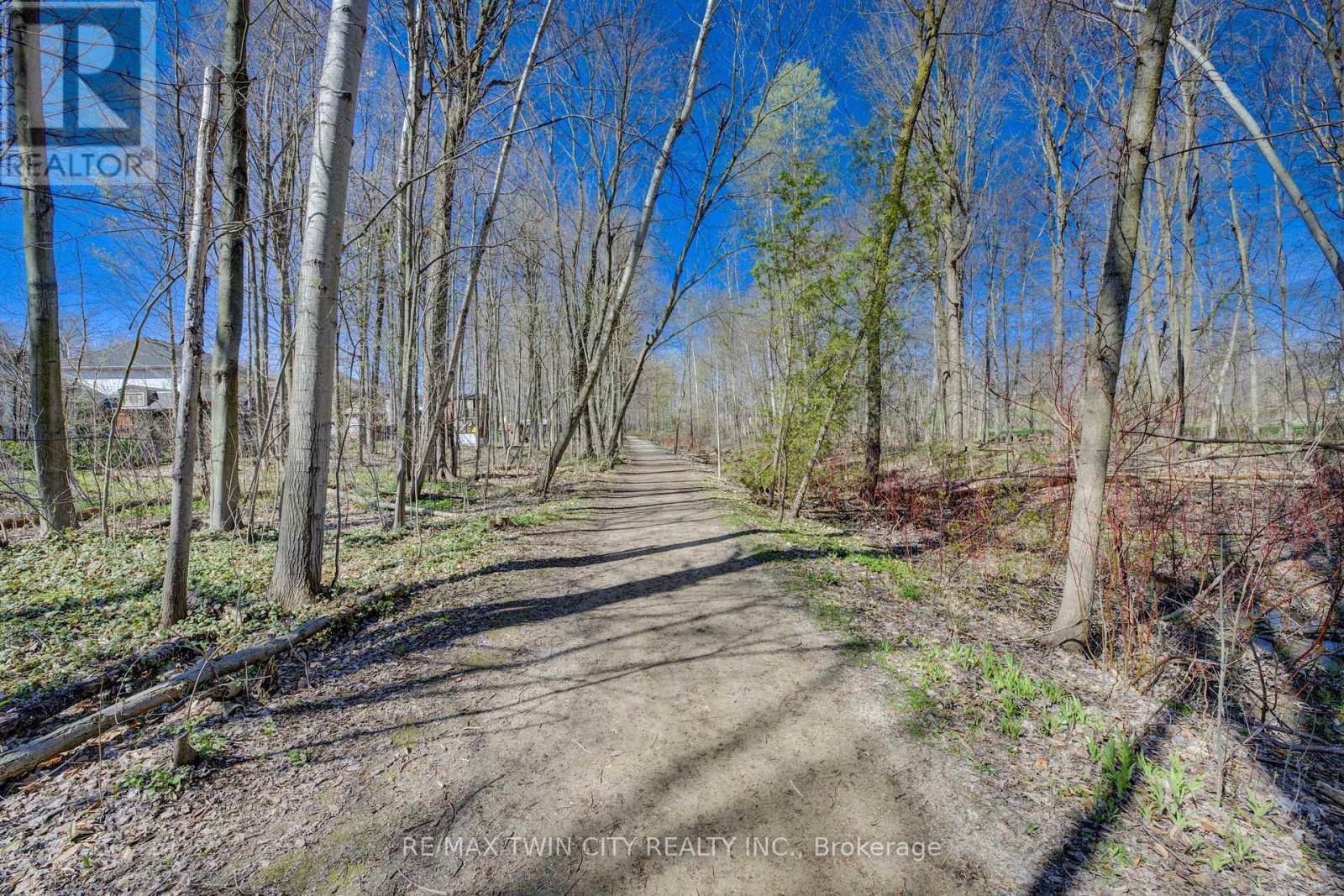Detached at 439 NORTHLAKE DRIVE, Waterloo
