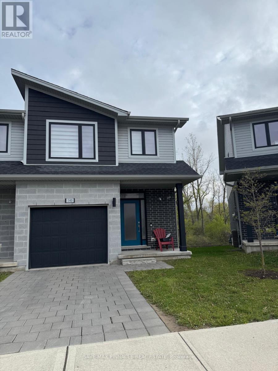 Townhouse at 140 - 177 EDGEVALLEY ROAD, London East (East D)
