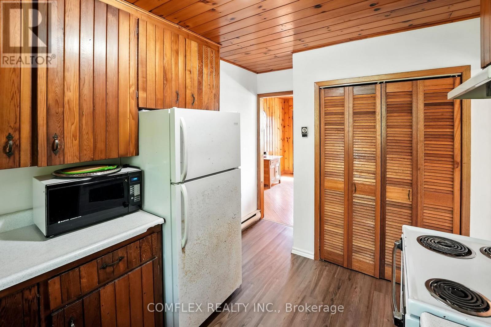 Detached at 633 GRAND ISLAND, Kawartha Lakes