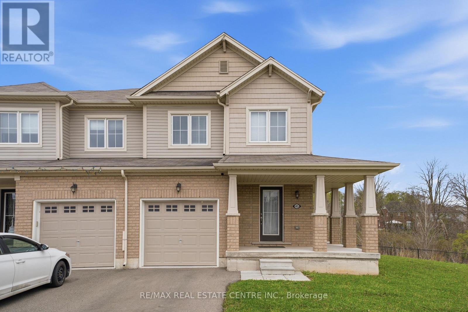 Townhouse at 45 LONGBOAT RUN W, Brantford