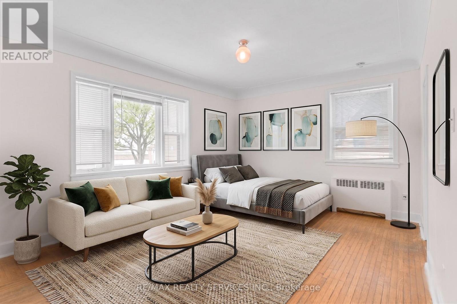 Multiplex at 2 - 17 WEBBER AVENUE, Hamilton (Stinson)