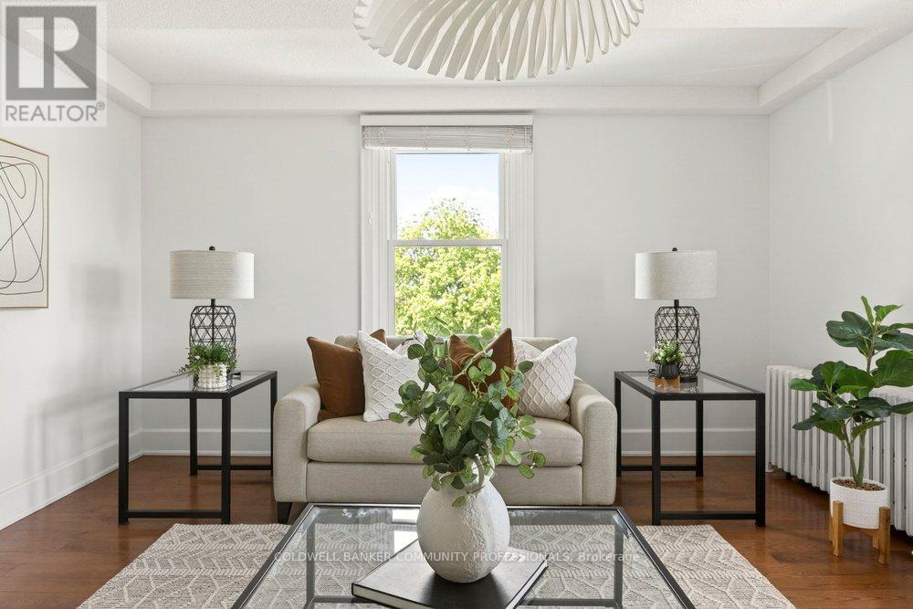 Apartment at 7 - 21 MOUNTWOOD AVENUE, Hamilton