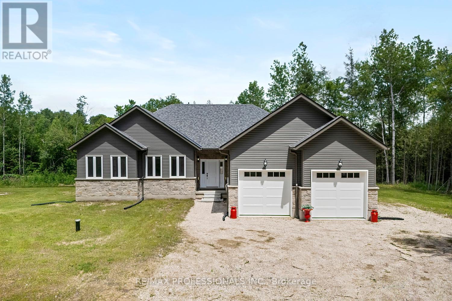 Detached at 734565 WEST BACK LINE, Grey Highlands