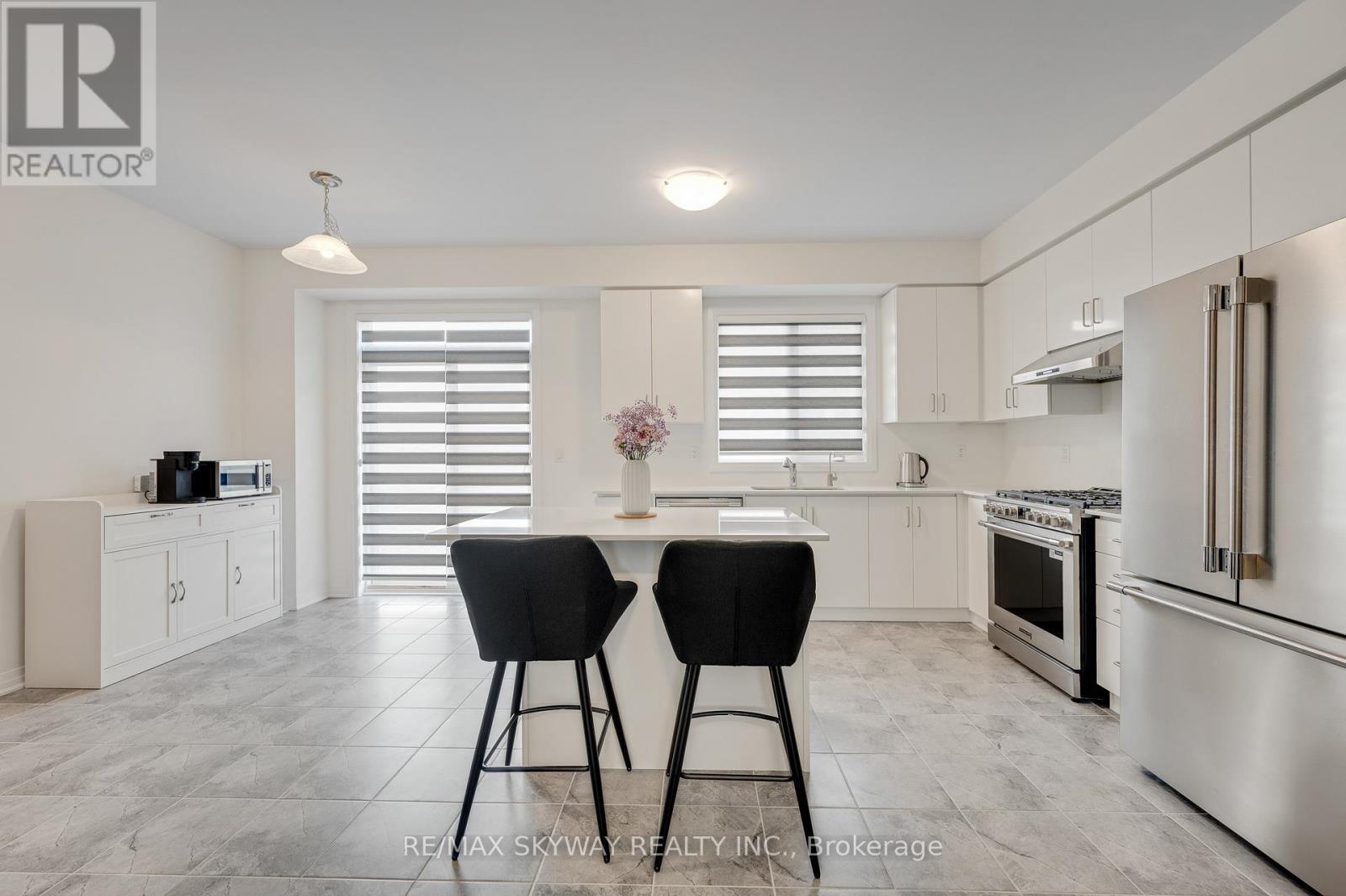 Detached at 163 WILMOT ROAD, Brantford