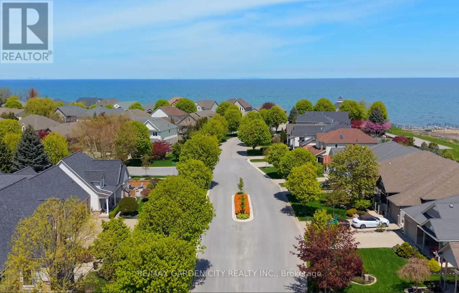 Detached at 3328 DUSTAN STREET, Lincoln (Lincoln-Jordan/Vineland)