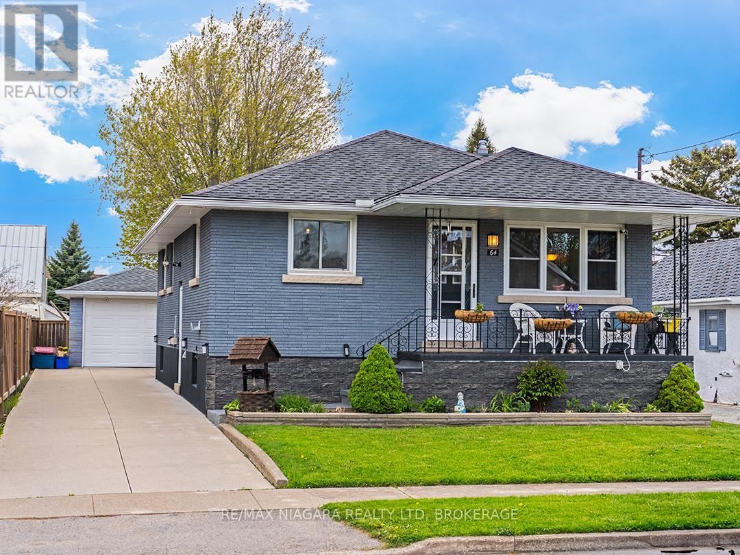 Detached at 64 CHRISTMAS STREET, Port Colborne (Killaly East)