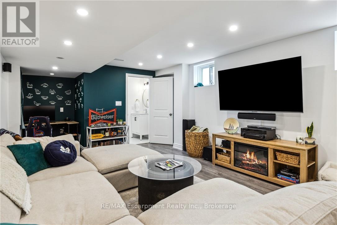 Townhouse at 31 - 54 NISBET BOULEVARD, Hamilton