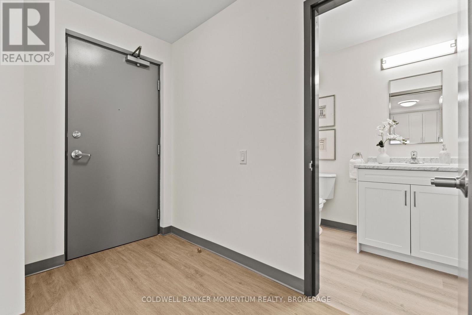 Multiplex at 212 - 5 BAKER STREET, Thorold