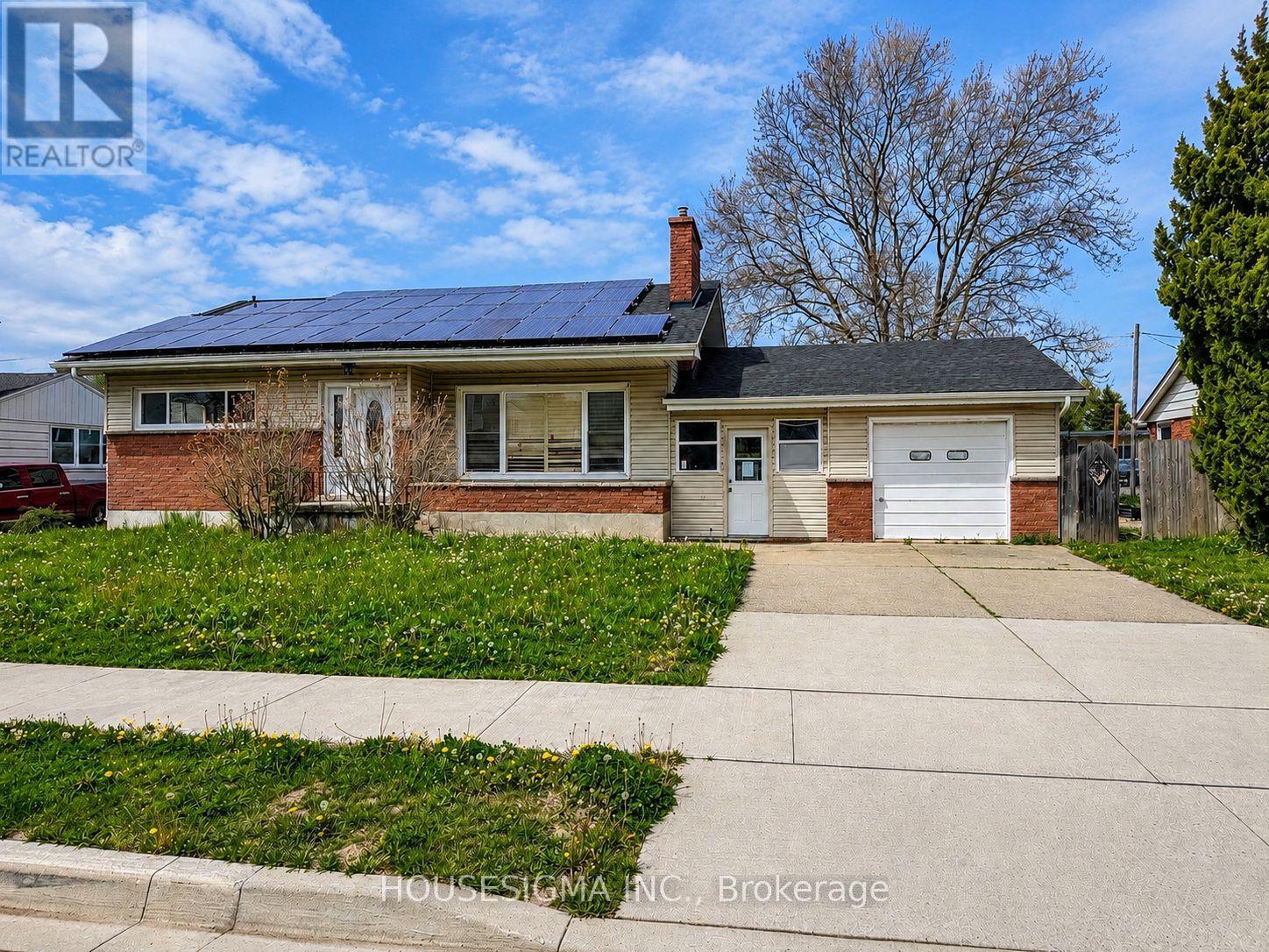 Detached at 16 BRODERICK AVENUE, Thorold (Thorold Downtown)
