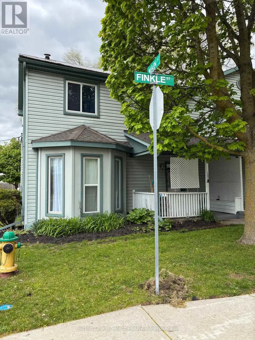 Multiplex at 102 FINKLE STREET, Woodstock