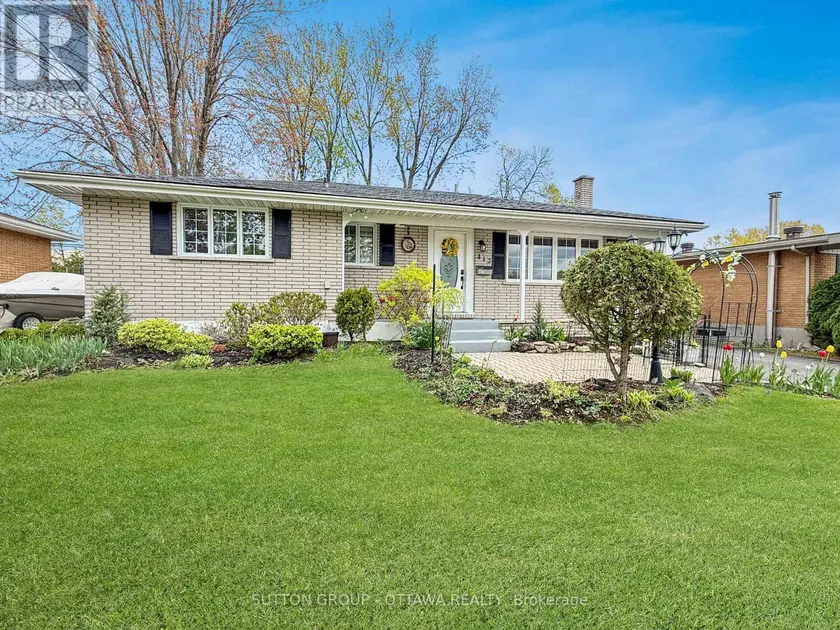 Detached at 412 LEITCH DRIVE, Cornwall