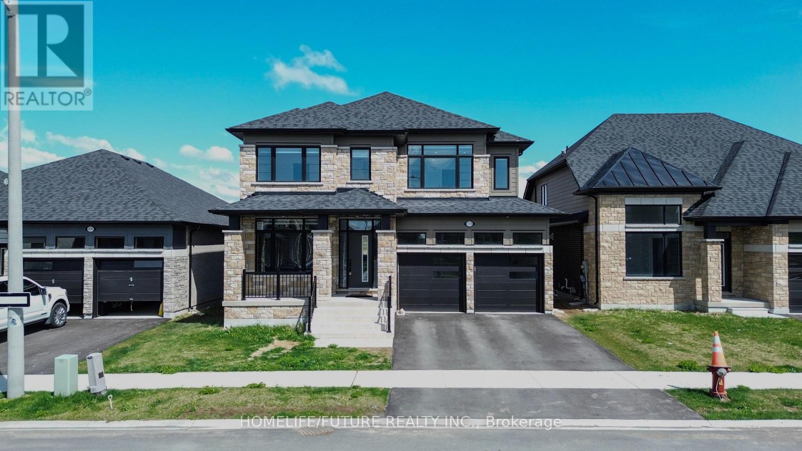 Detached at 114 SHOREVIEW DRIVE, Welland (Hwy 406/Welland)