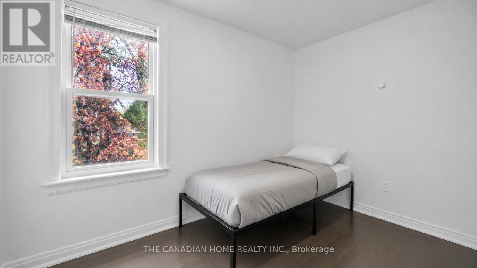 Detached at 87 WEST 5TH STREET, Hamilton