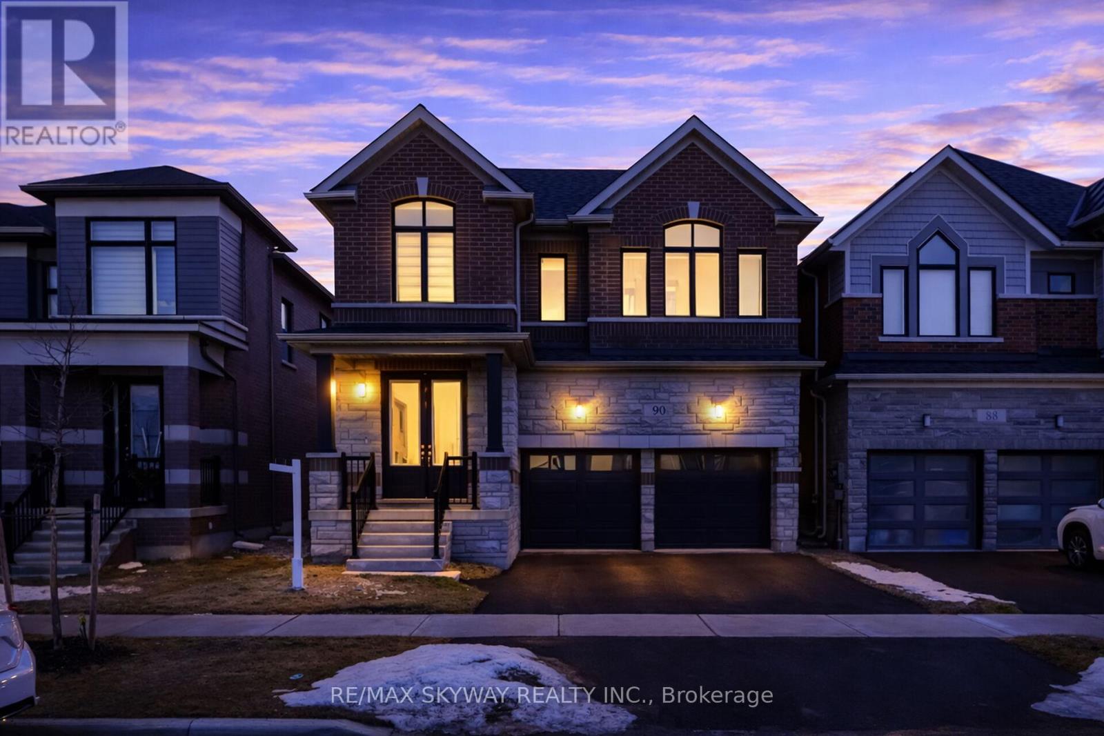 Detached at 90 PLAYER DRIVE, Erin