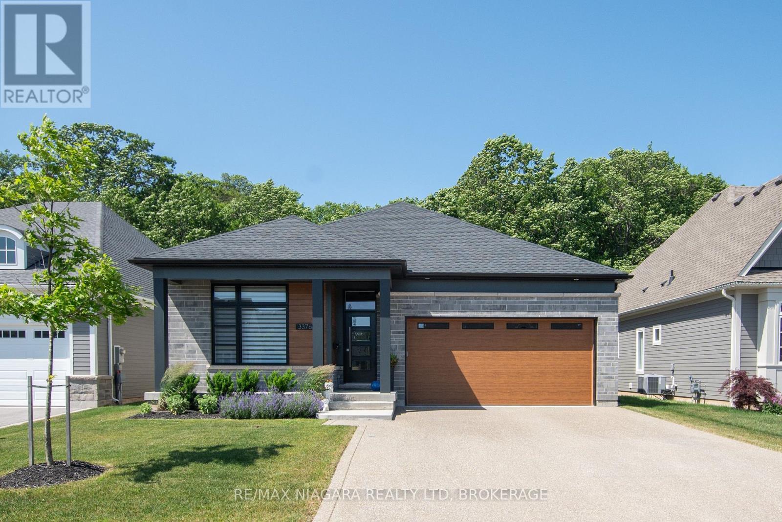 Detached at 3376 WHISPERING WOODS TRAIL, Fort Erie (Ridgeway)