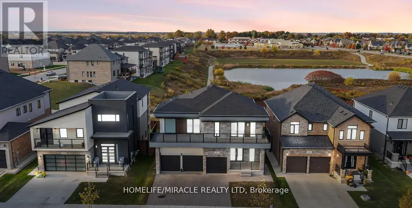 Detached at 80 GRANDVILLE CIRCLE, Brant (Paris)