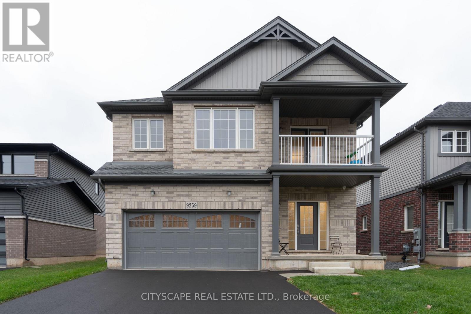 Detached at 9259 WHITE OAK AVENUE, Niagara Falls (Lyons Creek)