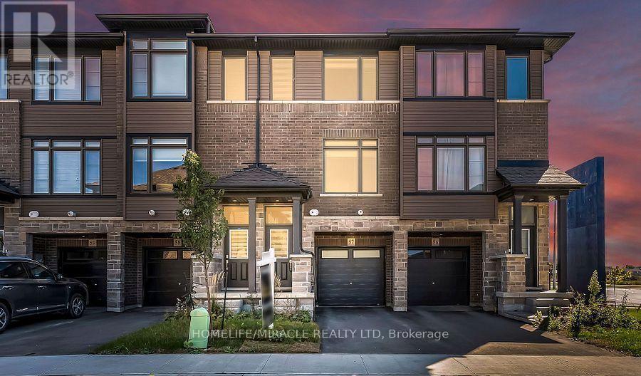 Townhouse at 57 - 120 COURT DRIVE, Brant (Paris)