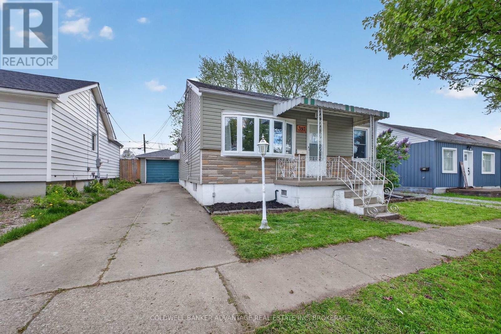 Detached at 397 NAVY STREET, Welland (Lincoln/Crowland)