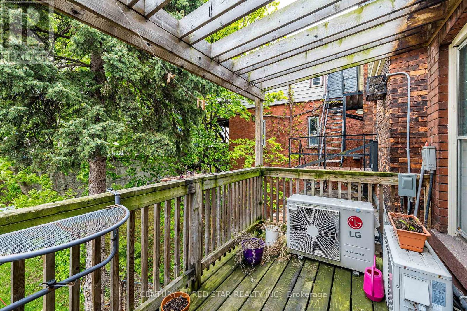 Detached at UPPER - 144 BOLD STREET, Hamilton