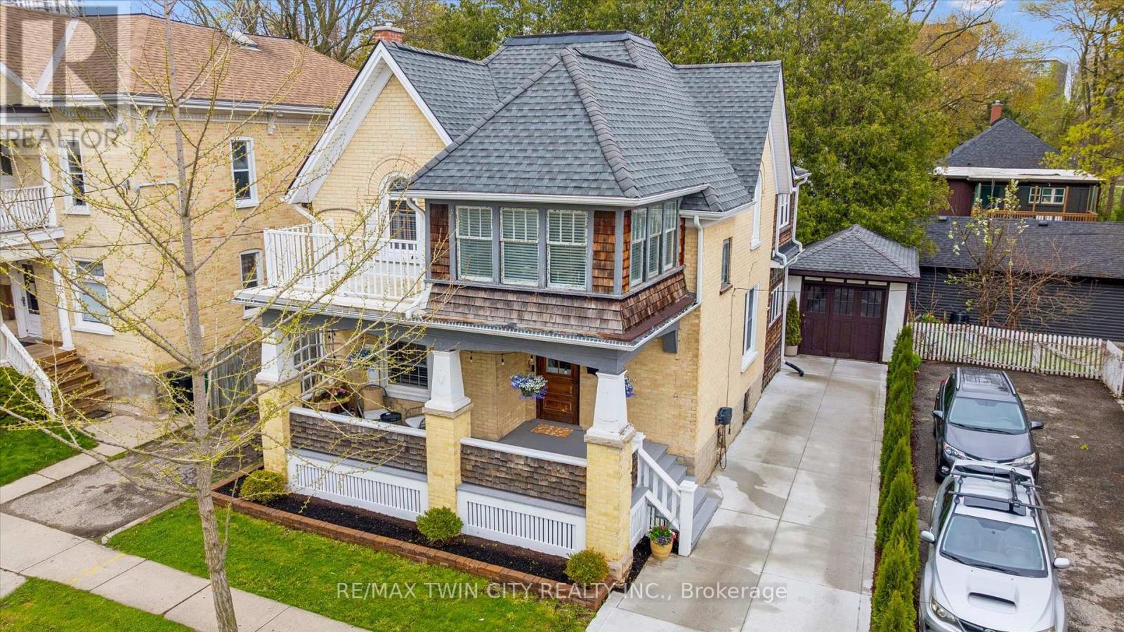Detached at 99 WATER STREET S, Kitchener