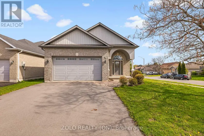Detached at 80 GAVEY STREET, Belleville