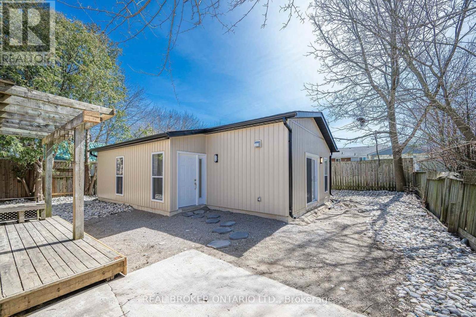 Detached at 685 FREDERICK STREET, Kitchener