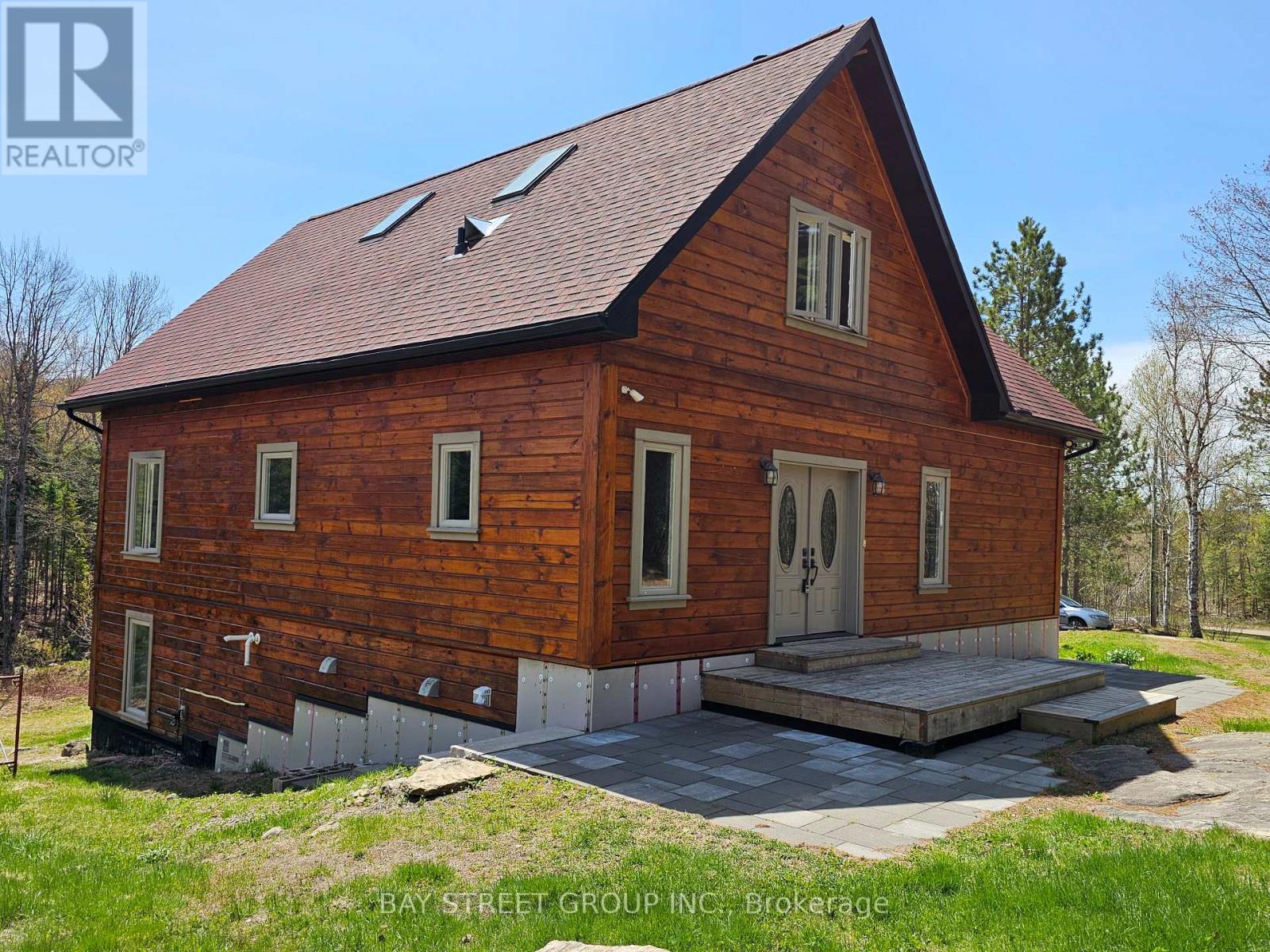Detached at 1032 SPRING LAKE ROAD, Bracebridge (Draper)