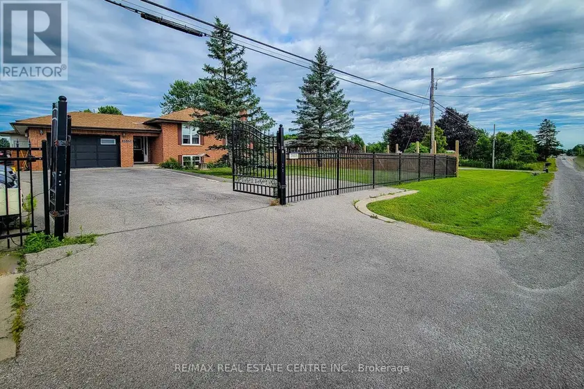 Detached at 3505 HWY 56 ROAD, Hamilton
