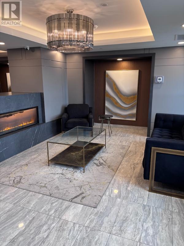 Apartment at 416 - 5055 GREENLANE ROAD, Lincoln